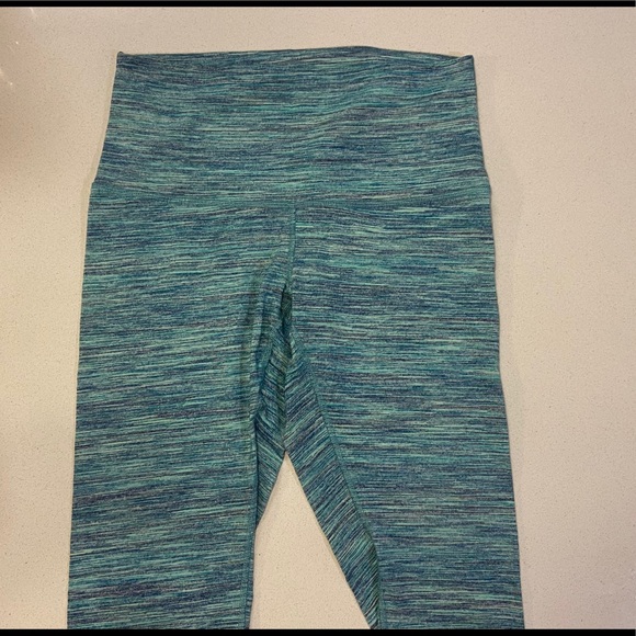 Lululemon Mint Full Length Leggings - Picture 2 of 6